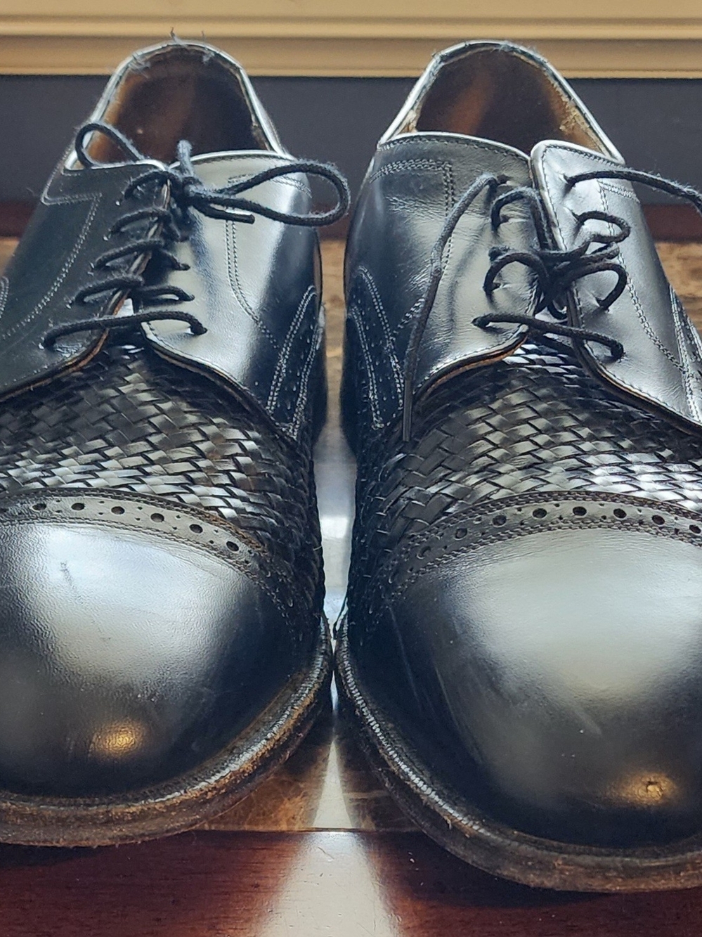 Men's Black & Brown Woven Leather Derby Dress Shoes With Matching Belts